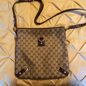 Gucci crossbody bag